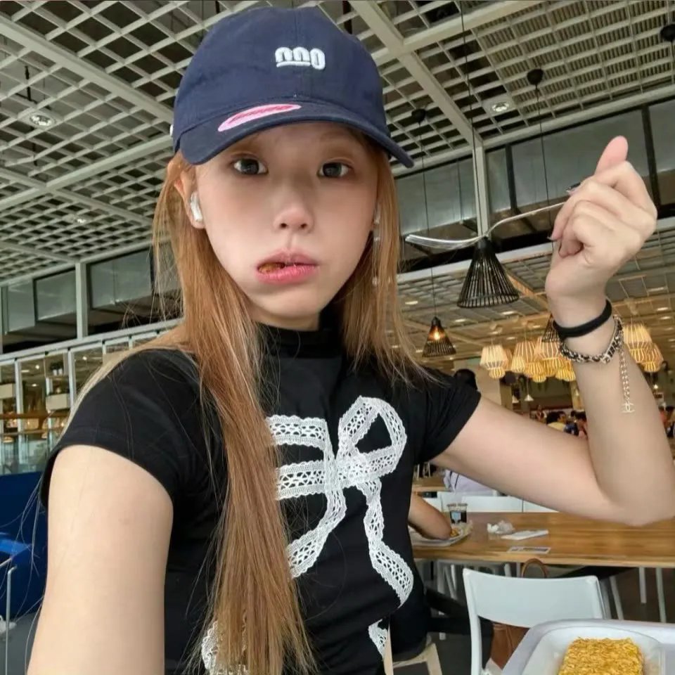 邪教档案之末日风暴 海报
